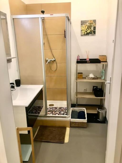 Klimatisierte Sehr Zentrale Wohnung-loftstyle- Apartamento *